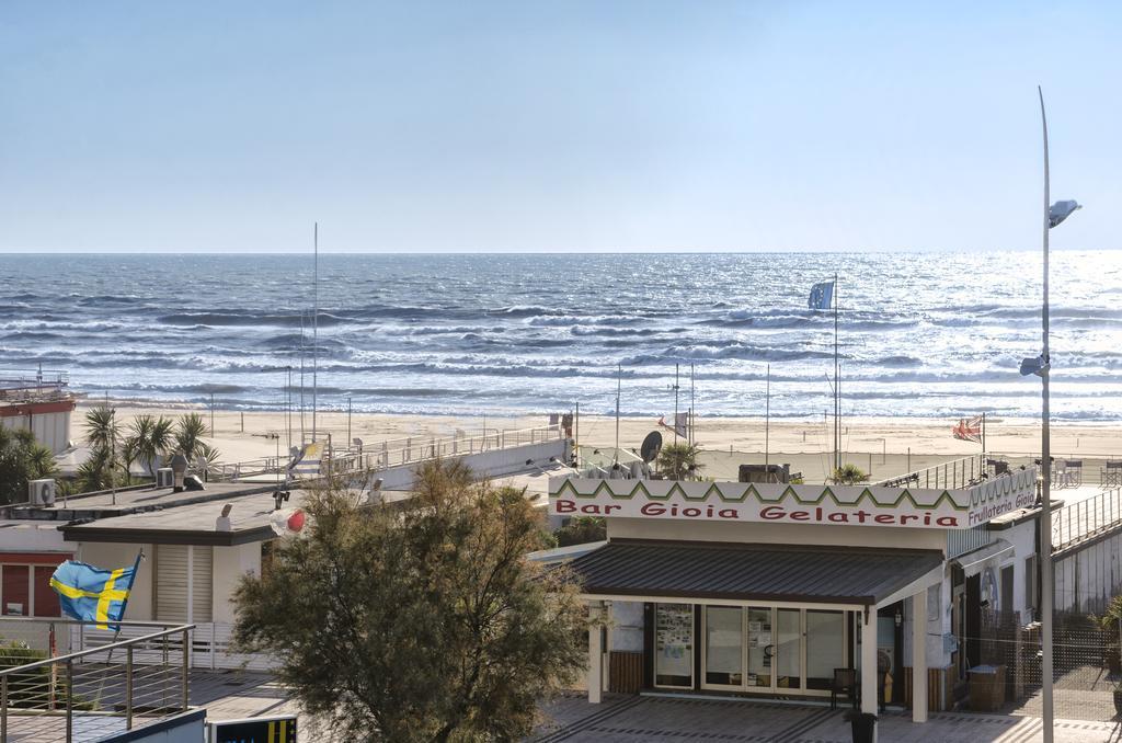 Hotel Lido Inn Lido di Camaiore Eksteriør billede