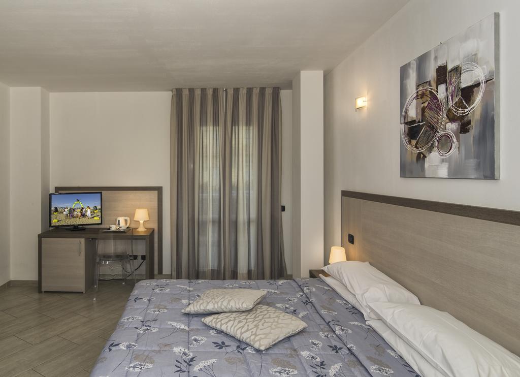 Hotel Lido Inn Lido di Camaiore Eksteriør billede