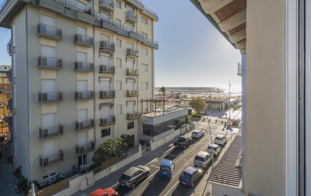 Hotel Lido Inn Lido di Camaiore Eksteriør billede